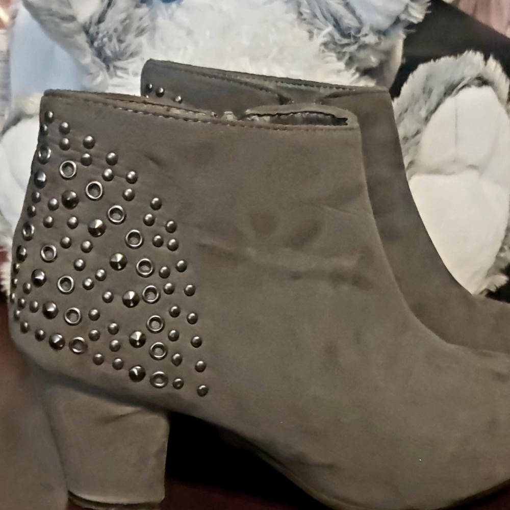 Women Boots